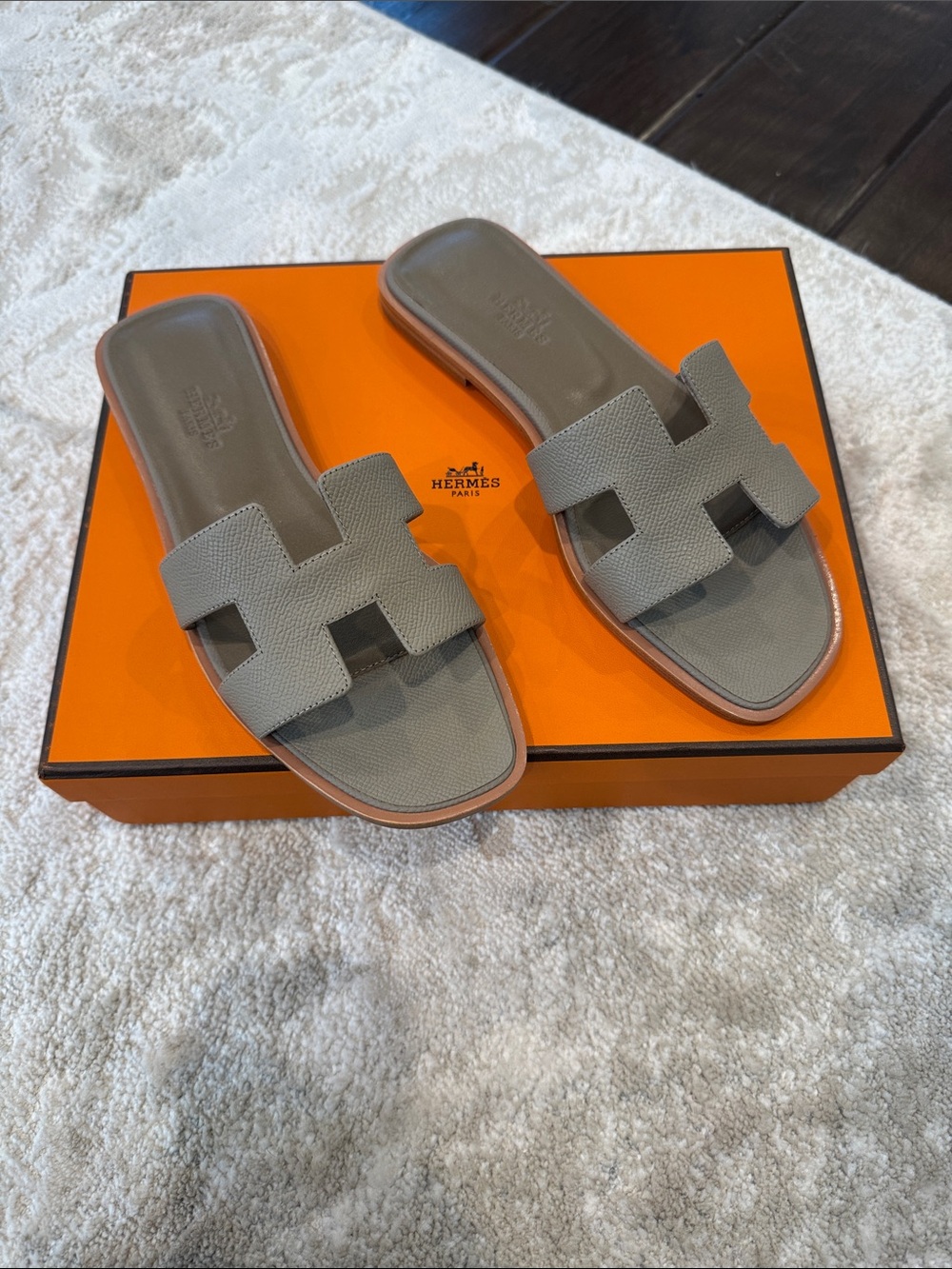 Women's Oran Slide Sandals in Taupe